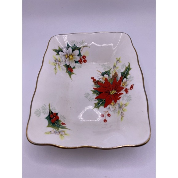 Royal Albert Poinsettia Sweet Meat Nut Dish Bone China England - Picture 4 of 7